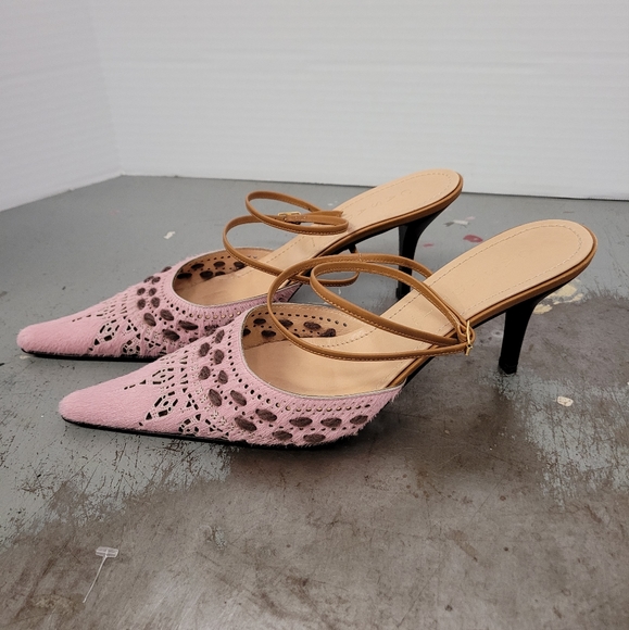 SALE! CASADEI HEELS SZ 8.5 PONY HAIR POINT TOE ANKLE STRAP - Picture 3 of 8